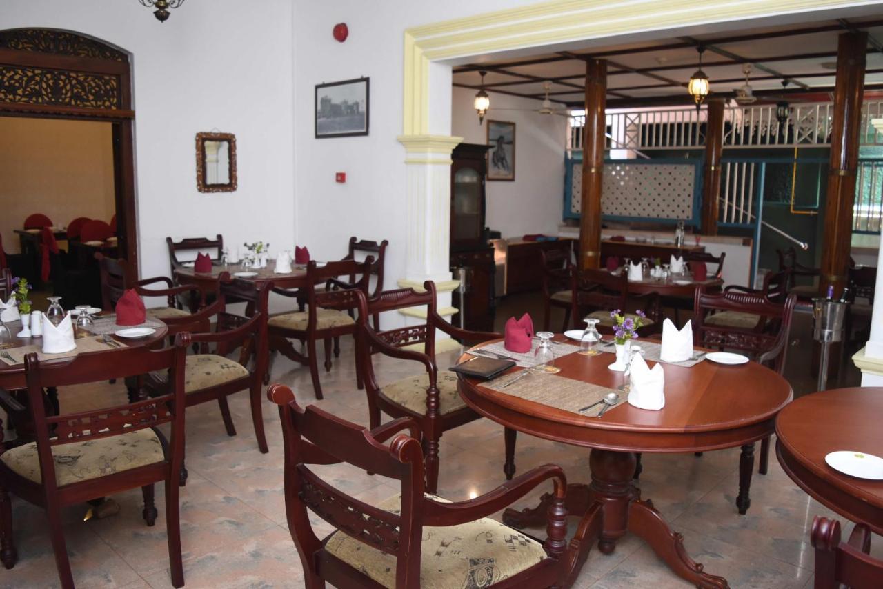 Centauria Hill Resort Ratnapura Ngoại thất bức ảnh